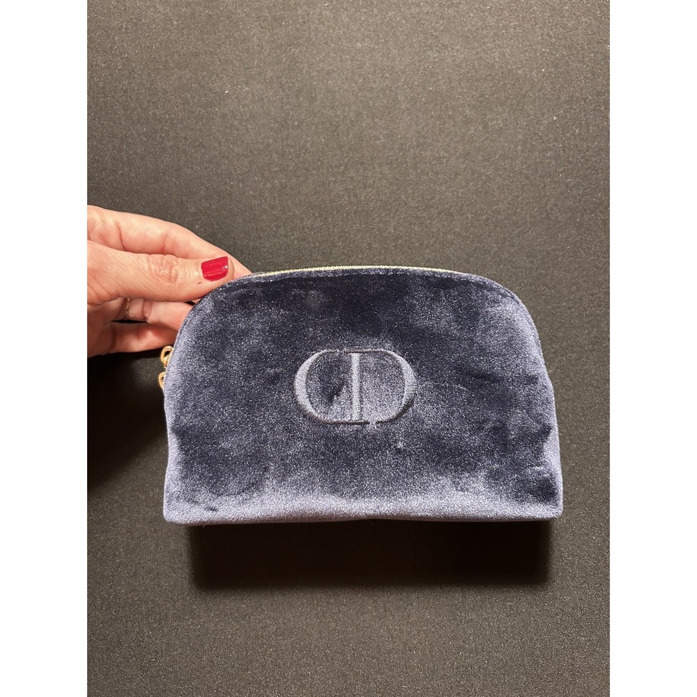 DIOR Beauty CD Logo Elegant Navy Blue Velvet Clutch Cosmetic Bag Makeup Pouch - Picture 2 of 7
